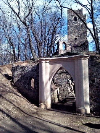 rozhledna-cibulka-v-praze-Kosirich